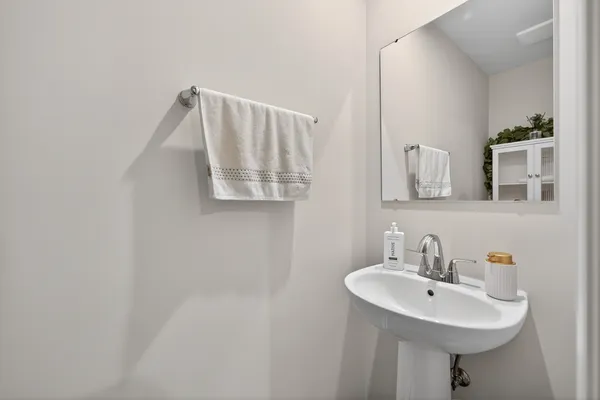 $365,000 | 454 Thresher Street, DeKalb, IL 60115