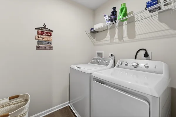 $365,000 | 454 Thresher Street, DeKalb, IL 60115