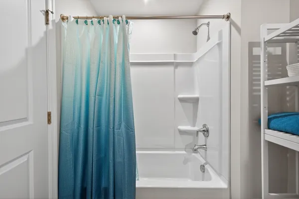 $365,000 | 454 Thresher Street, DeKalb, IL 60115