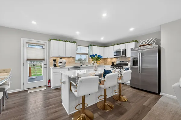 $365,000 | 454 Thresher Street, DeKalb, IL 60115