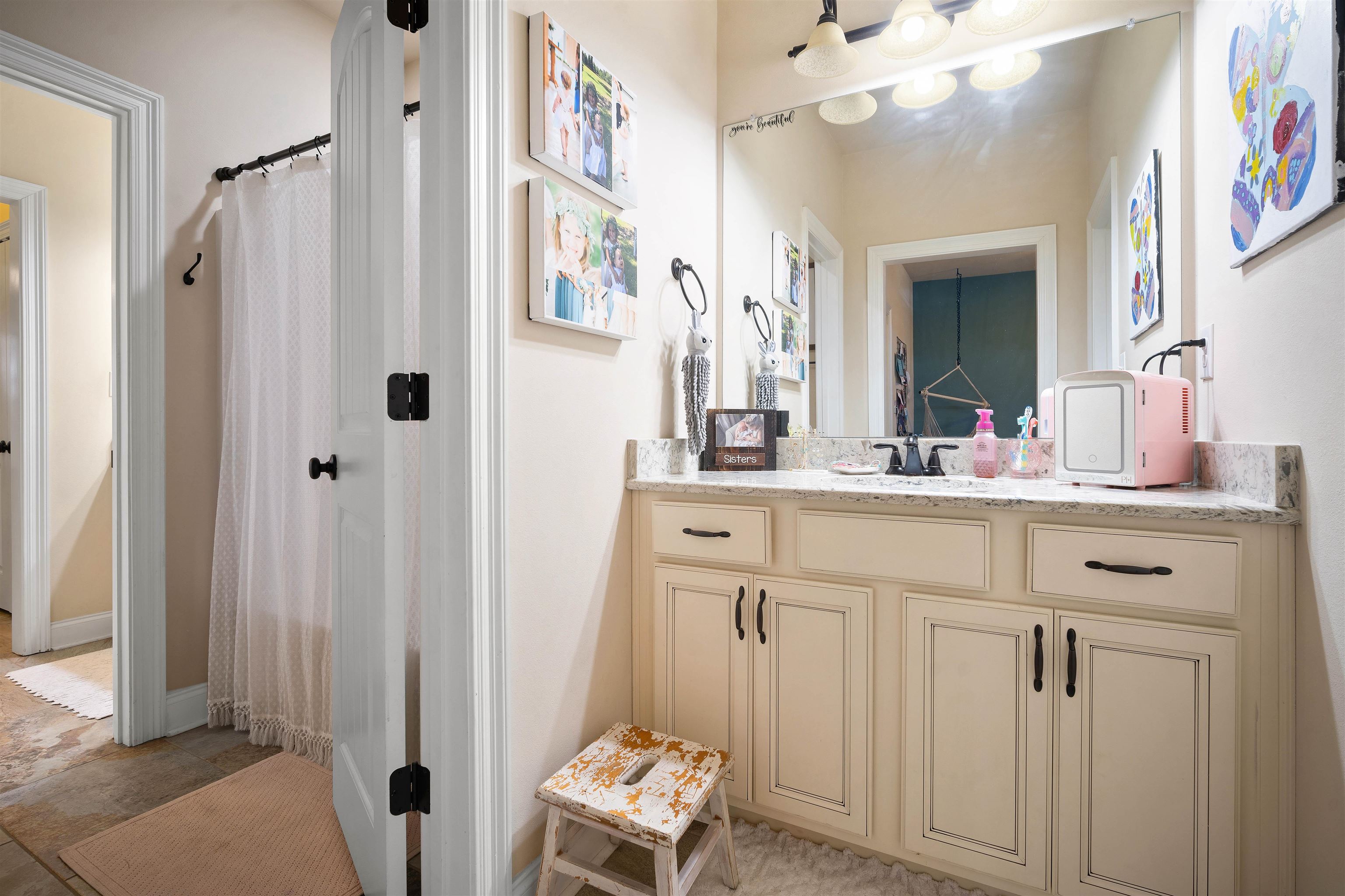 24582 Caleb Court Daphne, AL 36526 - Photo 29 of 39 Bathroom