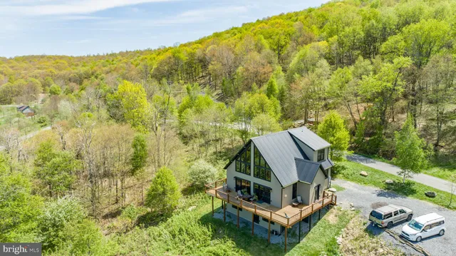 a view of a yard with an outdoor space