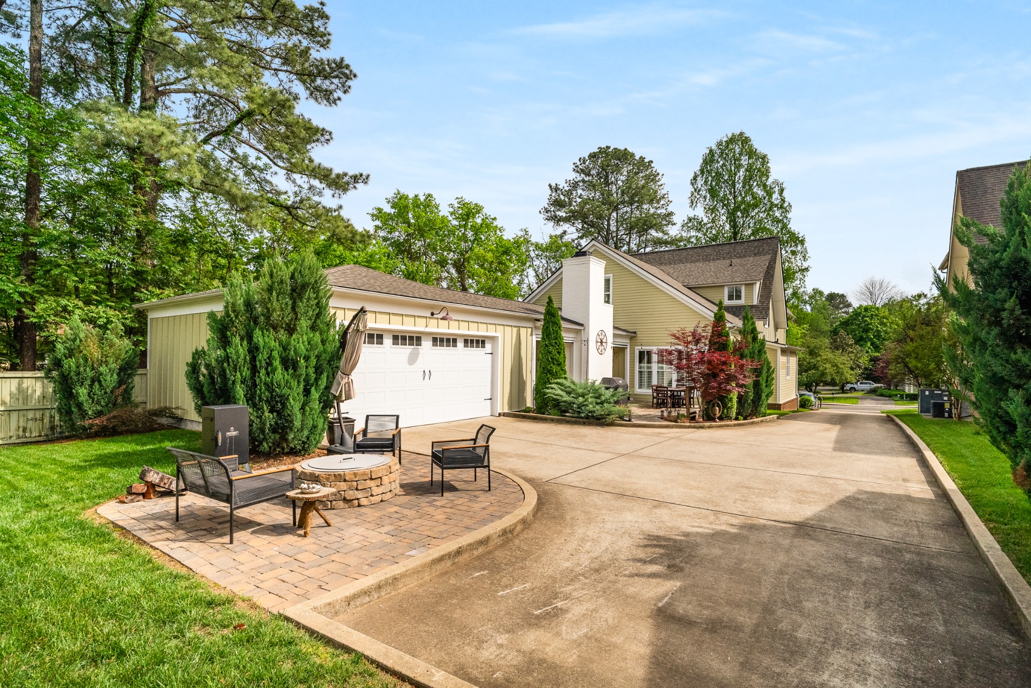 412 Boyd Mill Avenue Franklin, TN 37064 - Photo 46 of 53 a view of a house with backyard and sitting area