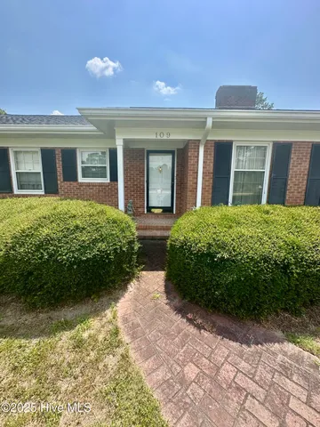 $357,000 | 109 Conway Road, Fair Bluff, NC 28439