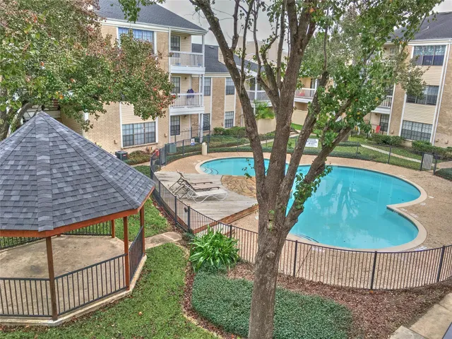 $115,000 | 2750 Holly Hall Street, Unit 1504, Houston, TX 77054