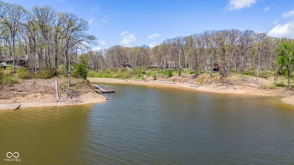 $595,000 | 8277 Lake Shore Drive, Rockville, IN 47872