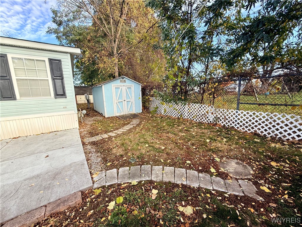 5070 Clinton Street Road Batavia, NY 14020 - Photo 4 of 19