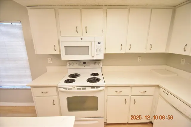 $1,750 | 5824 Grey Street, New Port Richey, FL 34652