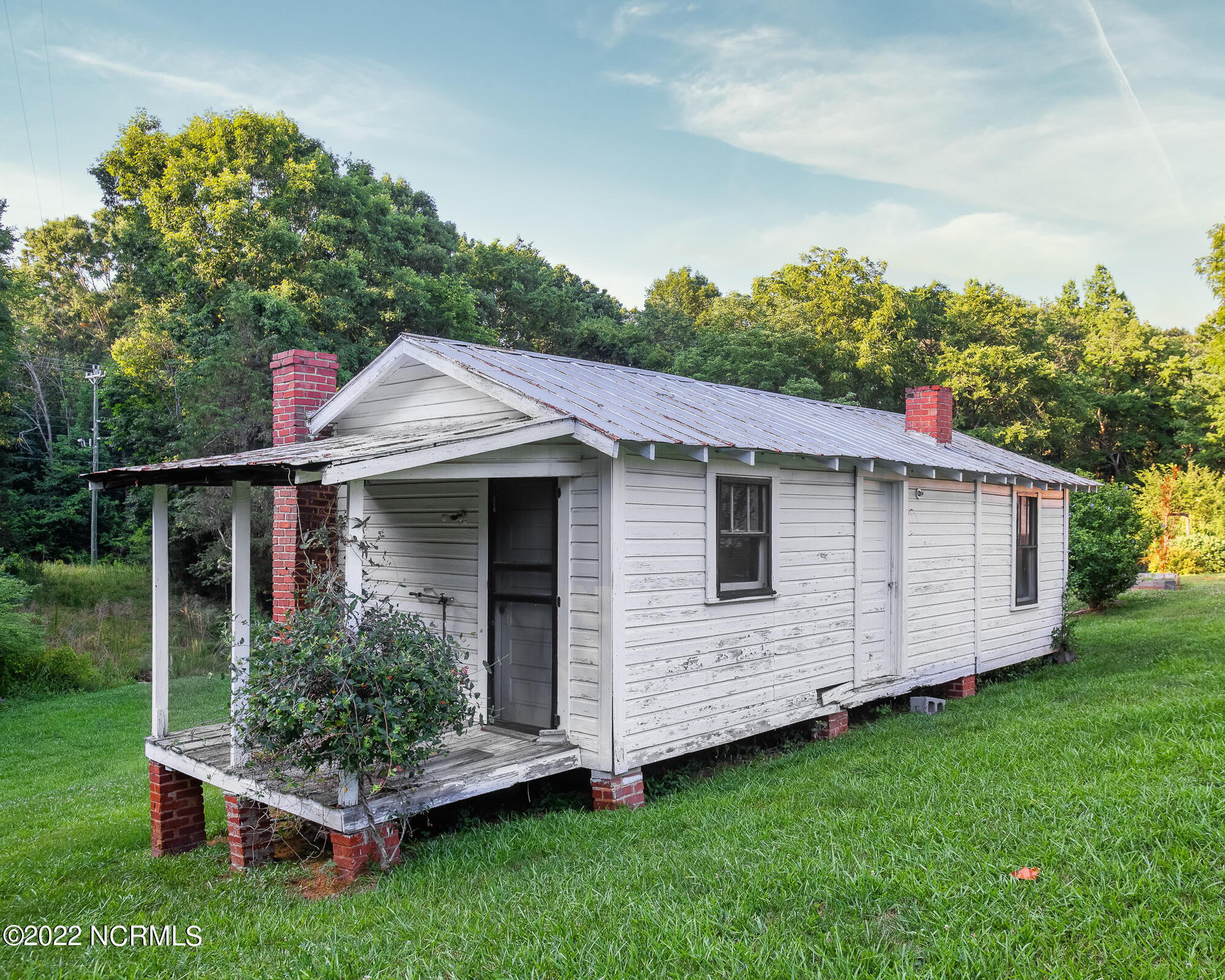 27 Highway 24 Eagle Springs, NC 27242 - Photo 15 of 21 4
