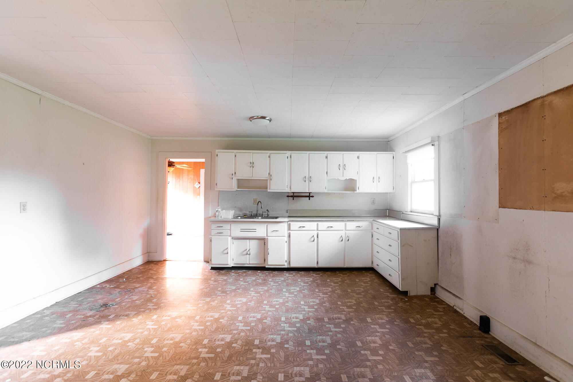 27 Highway 24 Eagle Springs, NC 27242 - Photo 16 of 21 14