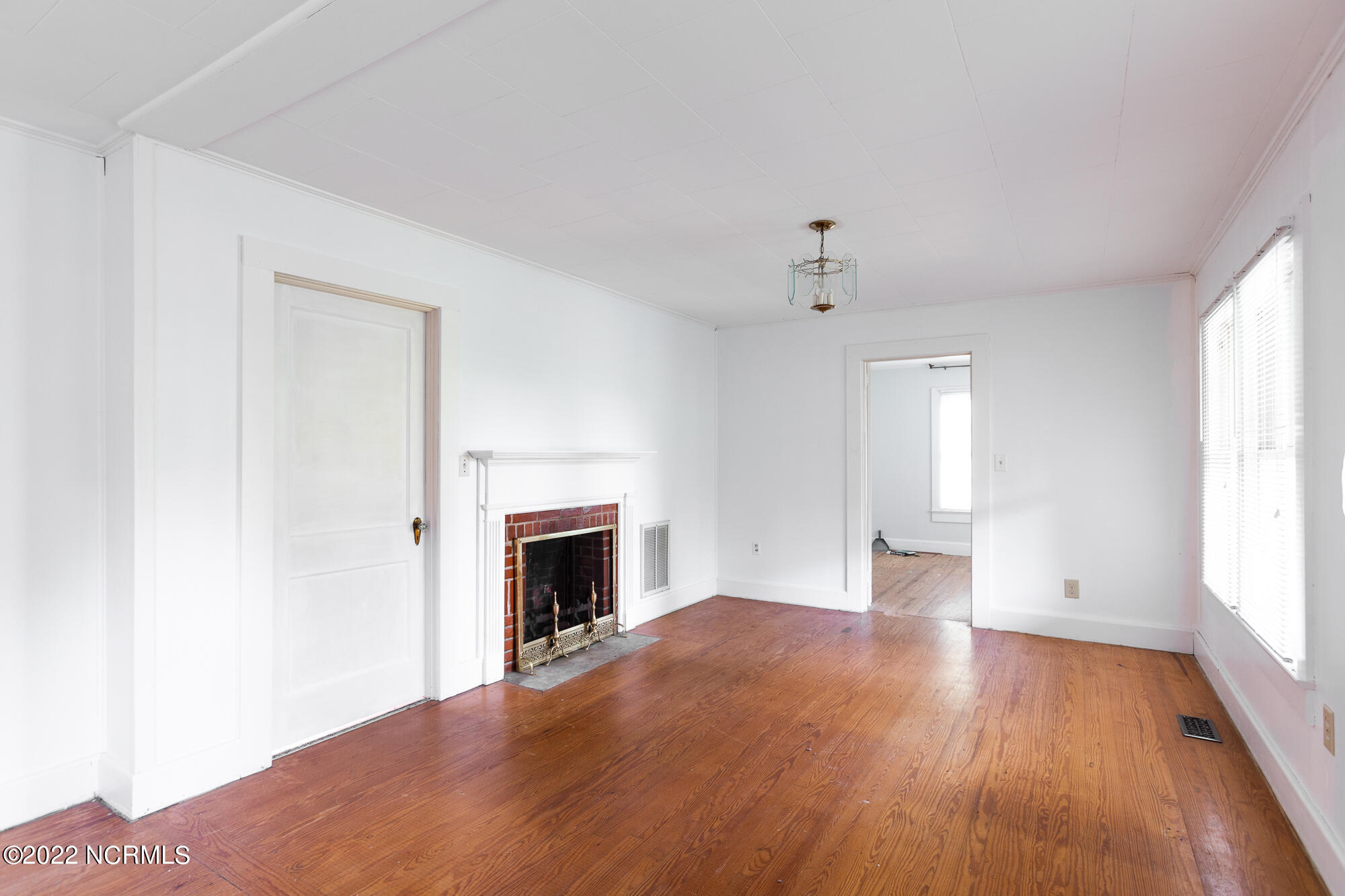 27 Highway 24 Eagle Springs, NC 27242 - Photo 6 of 21 8