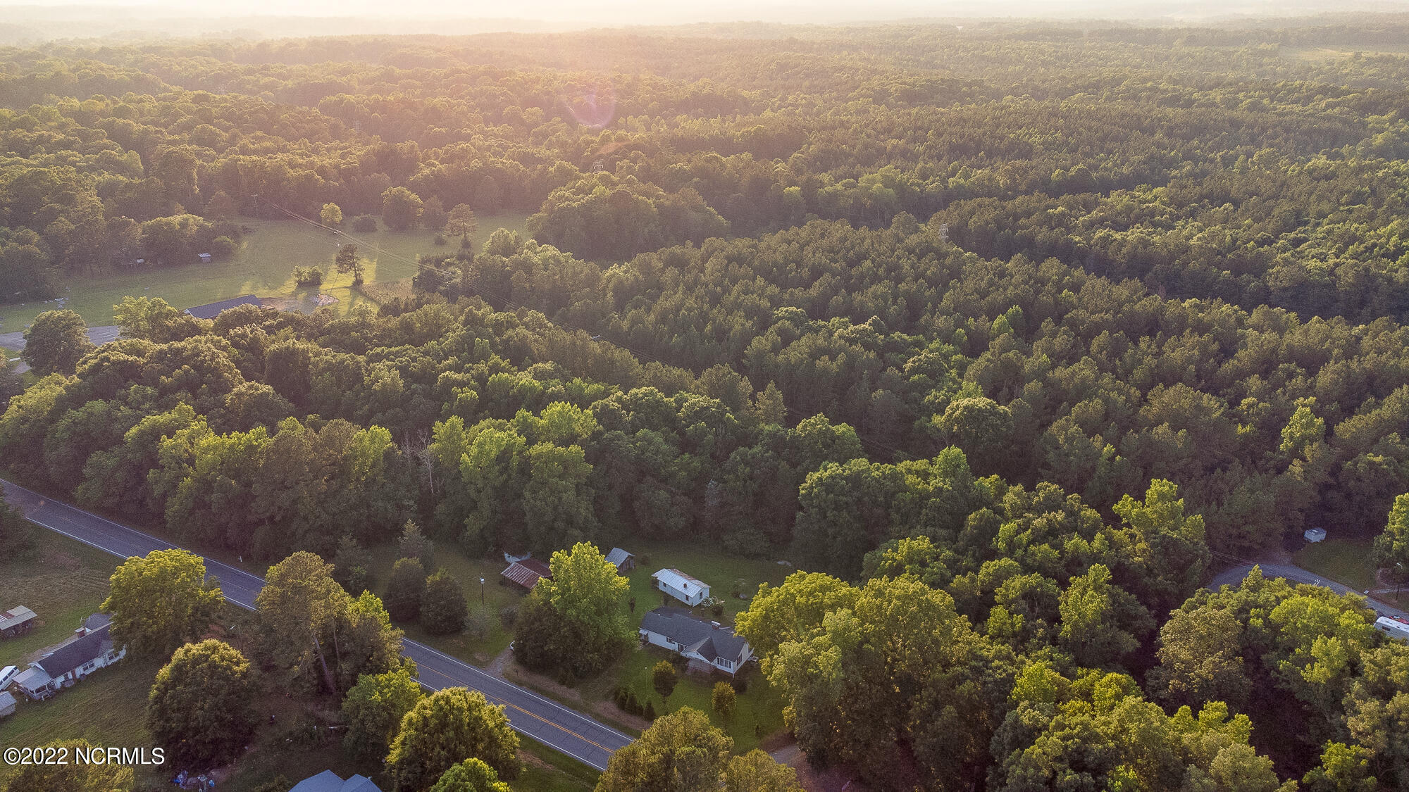 27 Highway 24 Eagle Springs, NC 27242 - Photo 9 of 21 20