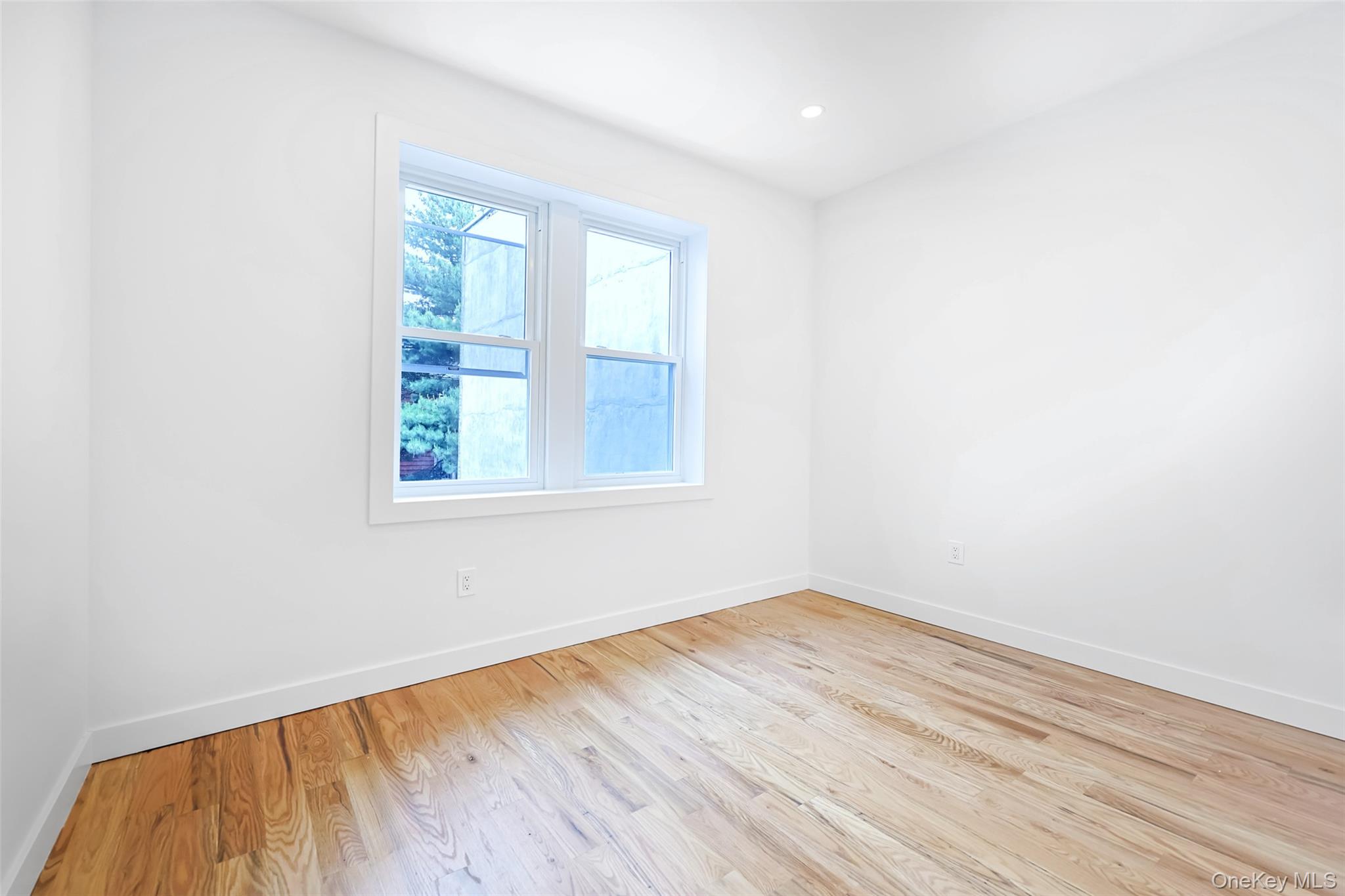 108-17 35th Avenue Queens, NY 11368 - Photo 12 of 35