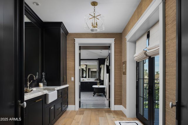 $7,995,000 | 5915 East Calle Del Sud, Phoenix, AZ 85018