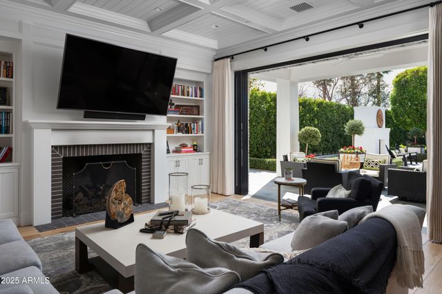 $7,995,000 | 5915 East Calle Del Sud, Phoenix, AZ 85018