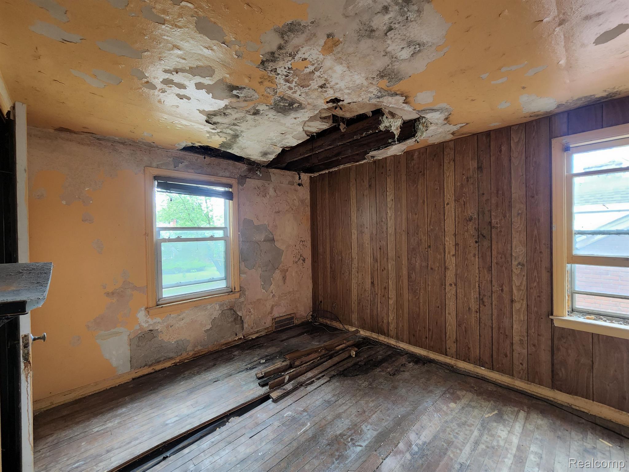 10514 Nottingham Road Detroit, MI 48224 - Photo 8 of 29 Gallery Image 8