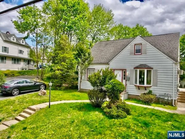 $2,000 | 382 High Mountain Road, North Haledon, NJ 07508