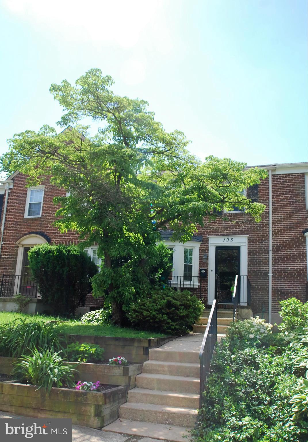 195 Stanmore Road Baltimore, MD 21212 - Photo 3 of 22 a front view of a house with garden