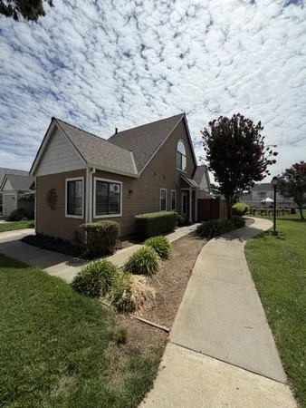 $650,000 | 744 Anne Lane, Morgan Hill, CA 95037