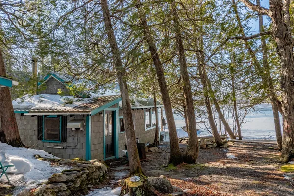 $259,000 | 15 Farrar Drive, Dover Foxcroft, ME 04426