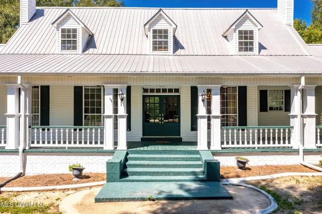 $550,000 | 7855 Hwy 11 Carriere Ms 39426, Carriere, MS 39426