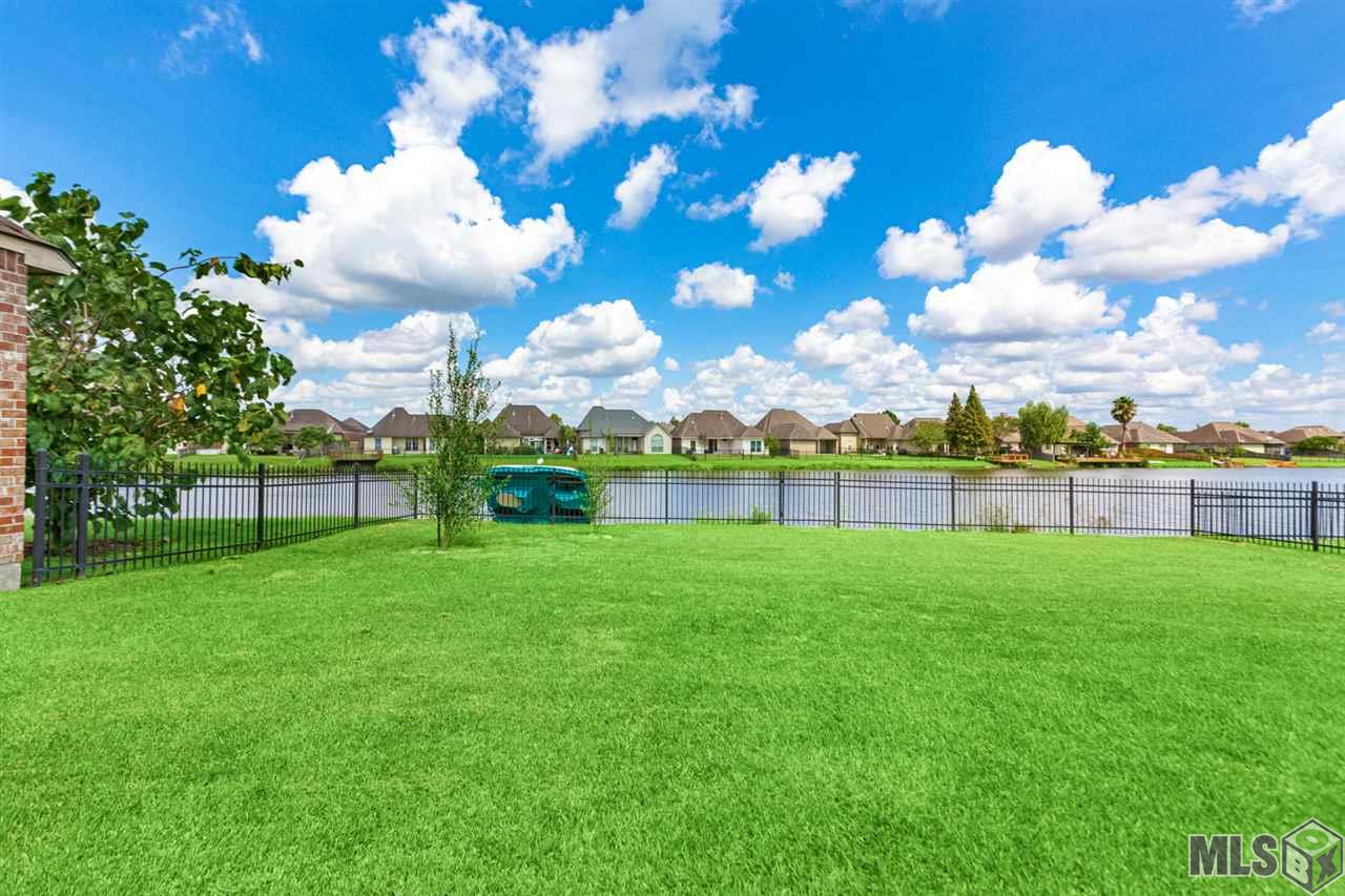 10727 Springtree Avenue Baton Rouge, LA 70810 - Photo 15 of 16 Gallery Image 15