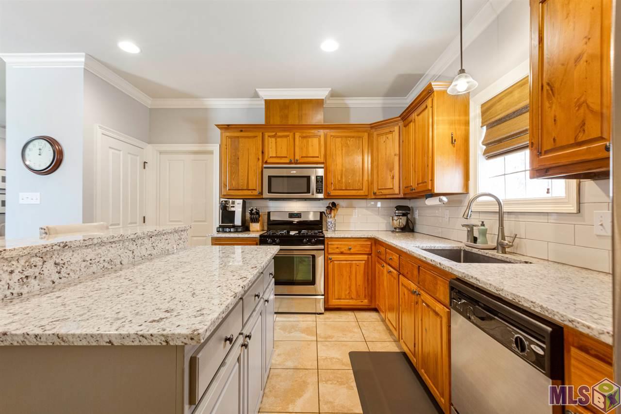 10727 Springtree Avenue Baton Rouge, LA 70810 - Photo 6 of 16 Gallery Image 6