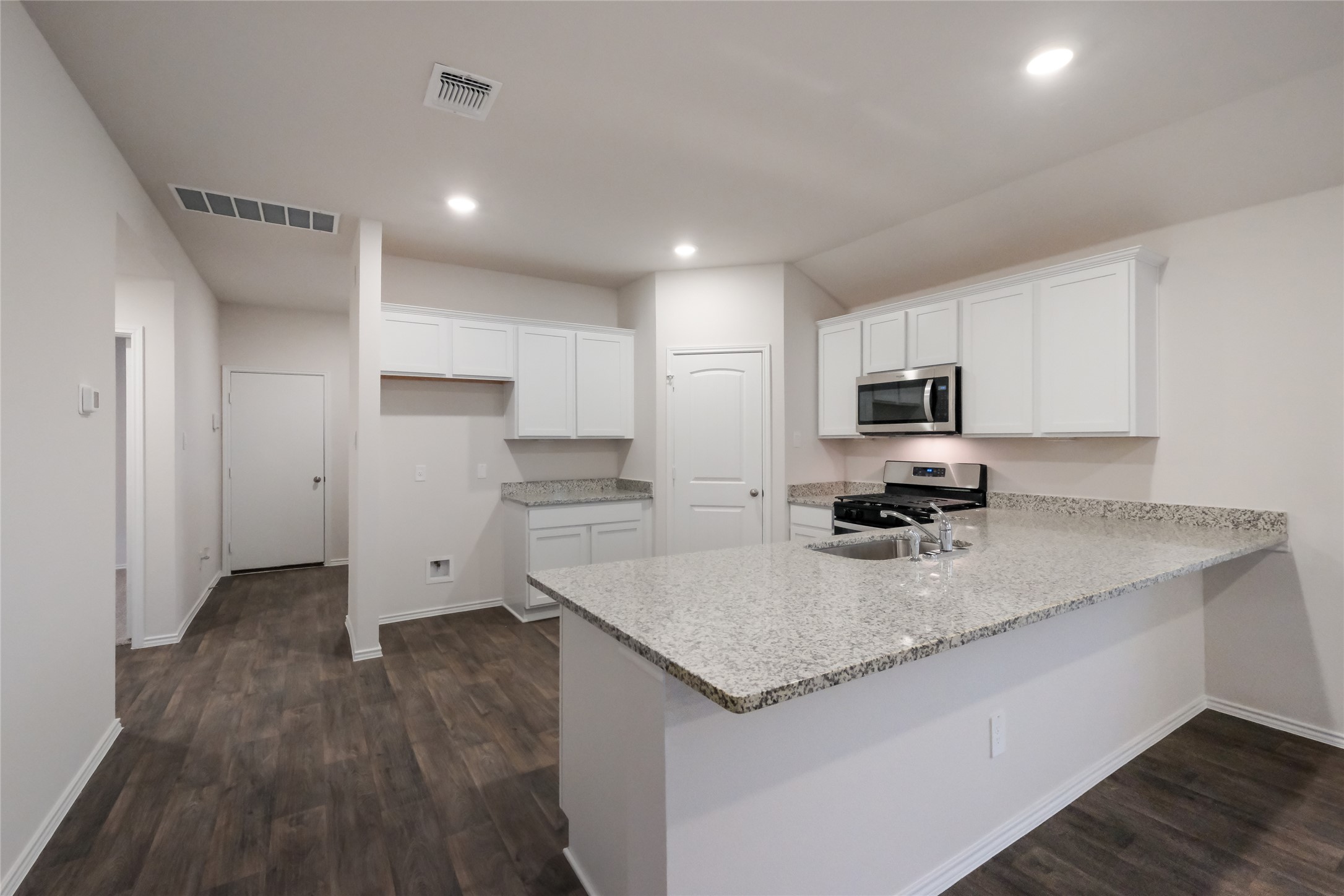 162 Sandringham Loop Kyle, TX 78640 - Photo 5 of 23