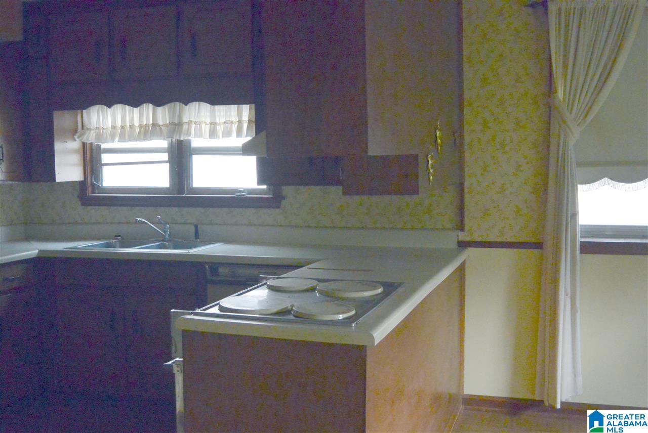112 4th Street Brent, AL 35034 - Photo 7 of 11