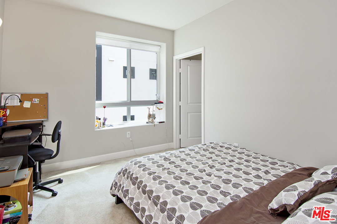 12879 West Runway Road, Unit 2 Los Angeles, CA 90094 - Photo 13 of 35 Gallery Image 13