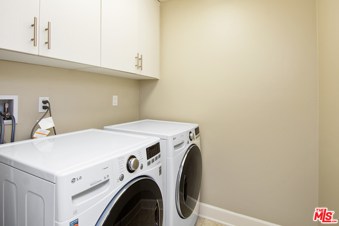 12879 West Runway Road, Unit 2 Los Angeles, CA 90094 - Photo 15 of 35 Gallery Image 15