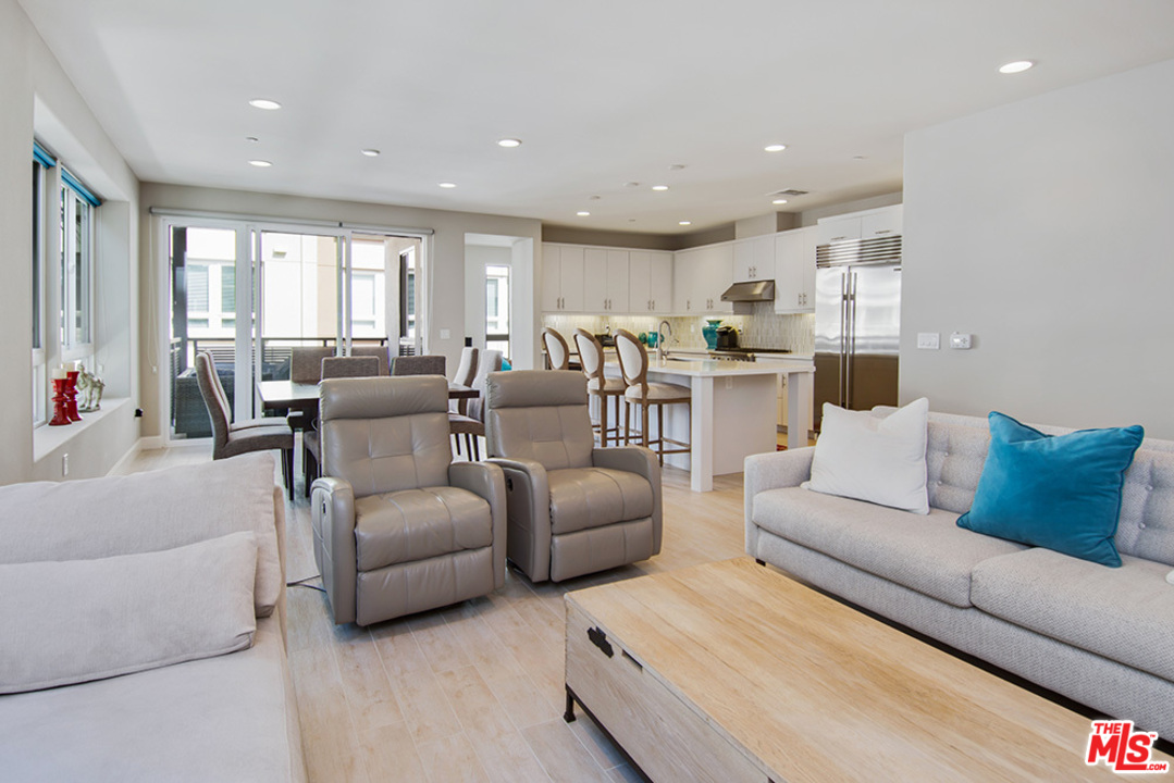 12879 West Runway Road, Unit 2 Los Angeles, CA 90094 - Photo 3 of 35 Gallery Image 3