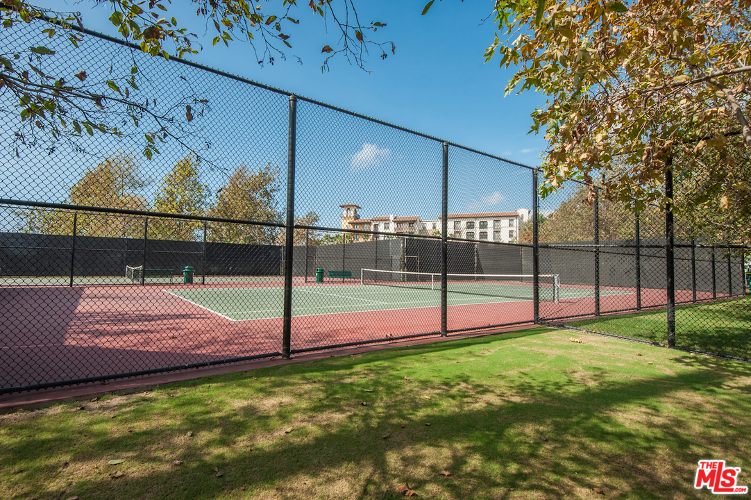 12879 West Runway Road, Unit 2 Los Angeles, CA 90094 - Photo 33 of 35 Gallery Image 33