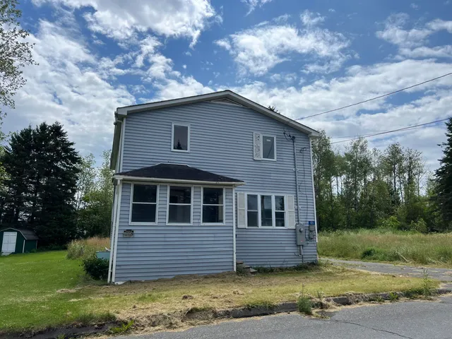 $36,900 | 123 Fulton Street, Van Buren, ME 04785
