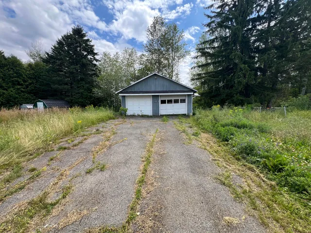 $36,900 | 123 Fulton Street, Van Buren, ME 04785