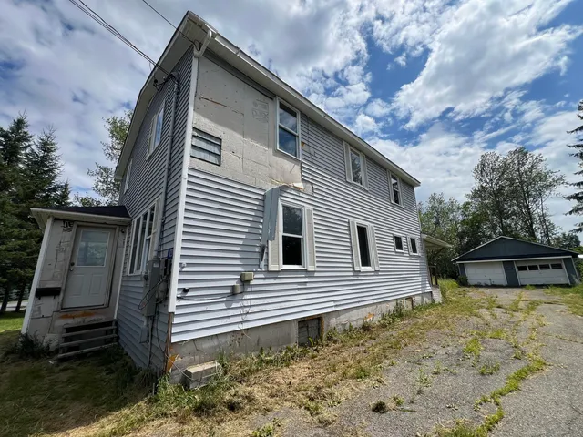 $36,900 | 123 Fulton Street, Van Buren, ME 04785