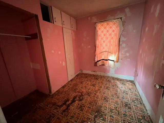 $36,900 | 123 Fulton Street, Van Buren, ME 04785