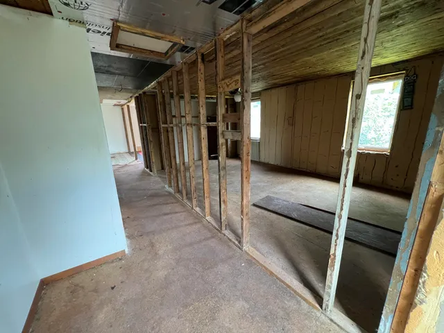 $36,900 | 123 Fulton Street, Van Buren, ME 04785