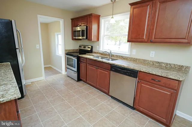 $1,695 | 335 Calvin Drive, Salisbury, MD 21804