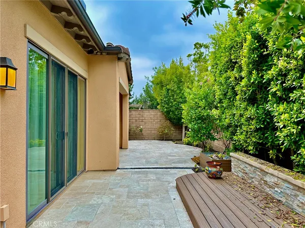 $6,100 | 55 Wild Horse, Irvine, CA 92602