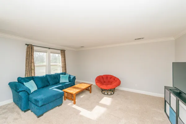 $629,499 | 2704 Western Oak Drive, Redding, CA 96002