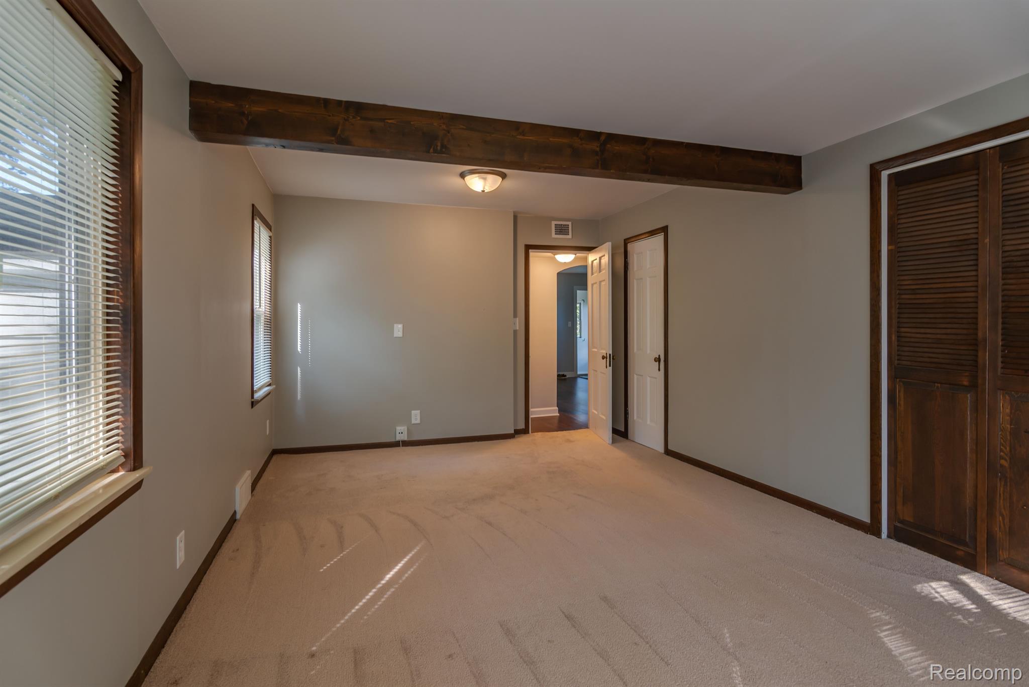 11721 Stark Road Livonia, MI 48150 - Photo 9 of 17 Gallery Image 9