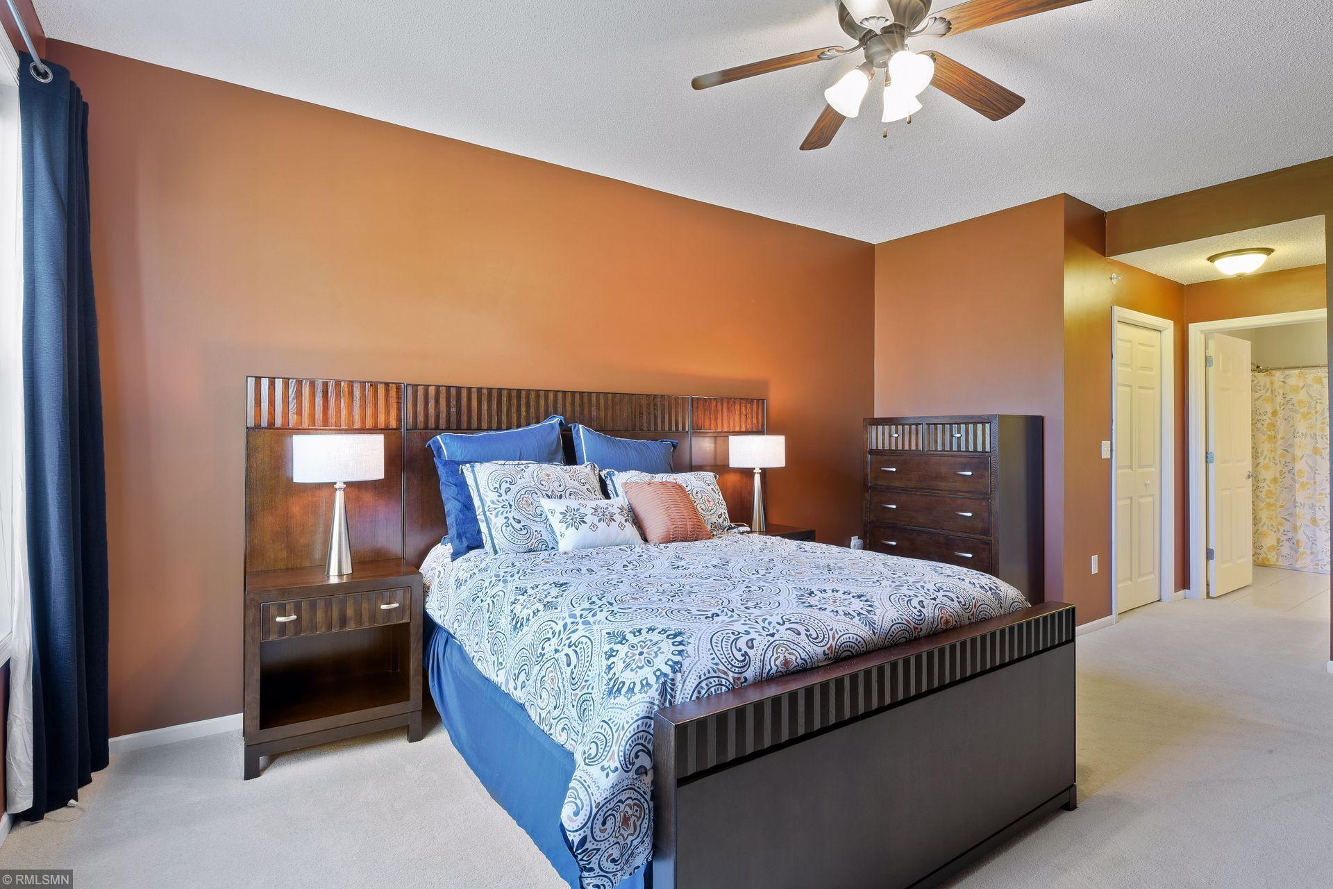 7930 Golden Valley Road, Unit 10 Golden Valley, MN 55427 - Photo 19 of 28 Gallery Image 19