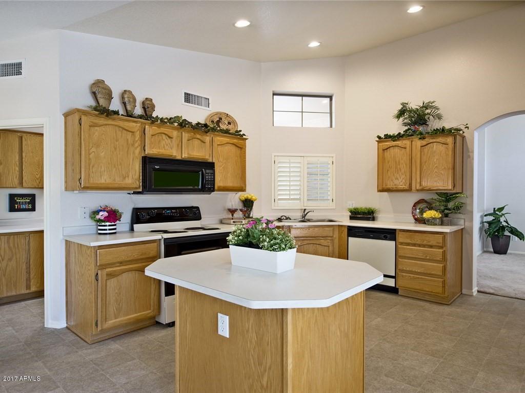 006_Kitchen (1)