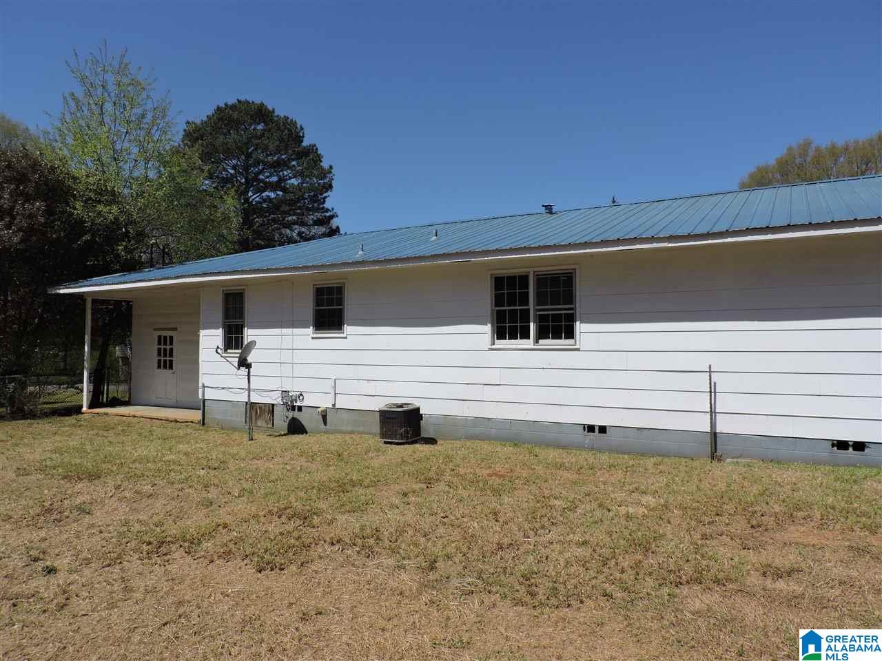 85 Geoff Lane Anniston, AL 36201 - Photo 2 of 7