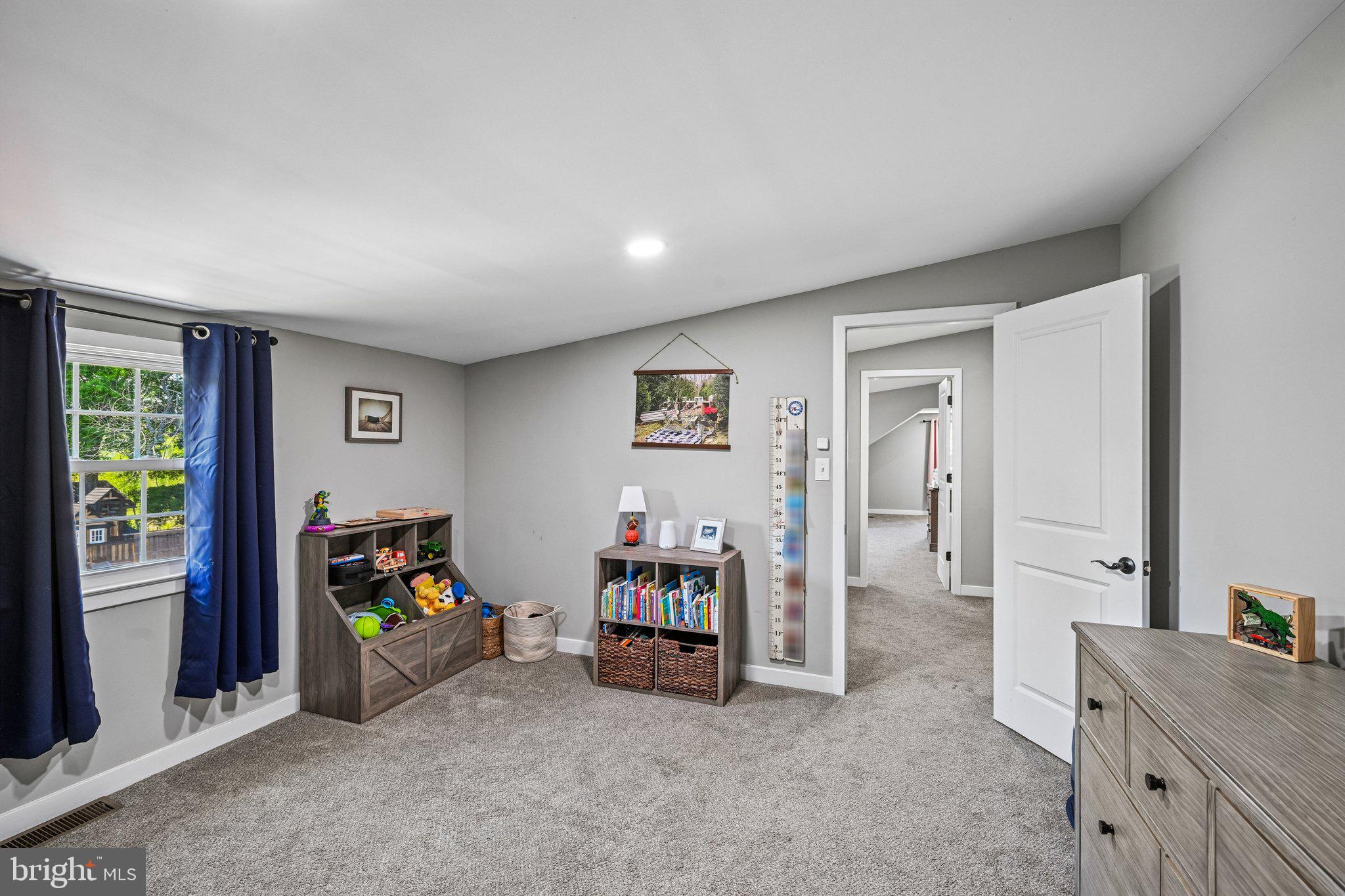 105 Timberlane Road Clarksboro, NJ 08020 - Photo 23 of 47 Upstairs bedroom 2