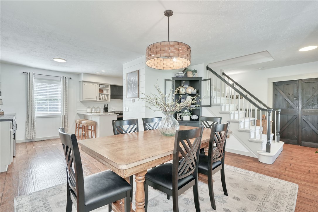 522 Salt Road Webster, NY 14580 - Photo 3 of 46 A front gathering room, currently enjoyed as a fo
