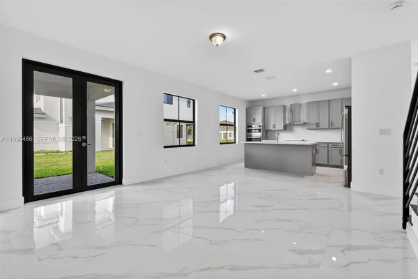 $8,000 | 15441 Southwest 20 Lane, Unit 15441, Miami, FL 33185