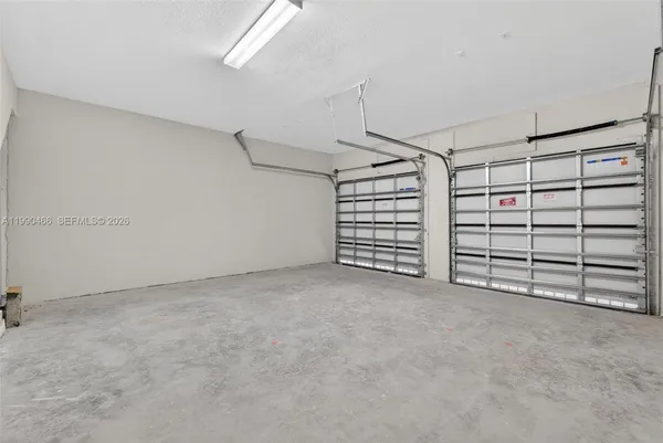 $8,000 | 15441 Southwest 20 Lane, Unit 15441, Miami, FL 33185