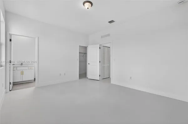 $8,000 | 15441 Southwest 20 Lane, Unit 15441, Miami, FL 33185